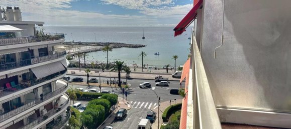 Apartamento de 2 dormitorios en Menton, France No. 299808 3