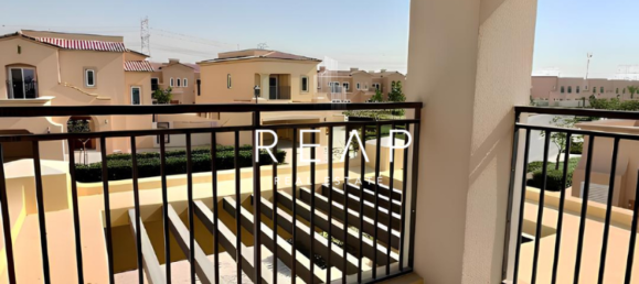3 bedrooms Villa in Dubai Land, UAE No. 30894 9