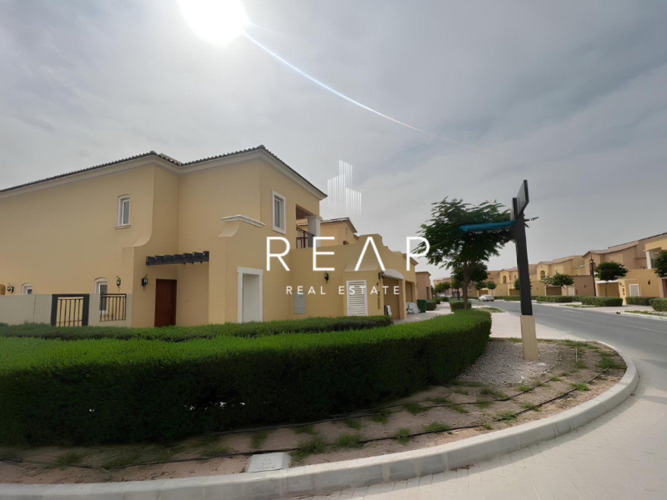 3 bedrooms Villa in Dubai Land, UAE No. 30894