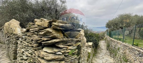 5 rooms House in Cogorno, Italy No. 30972 29