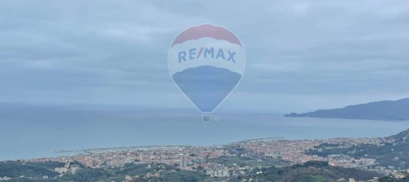 5 rooms House in Cogorno, Italy No. 30972 24