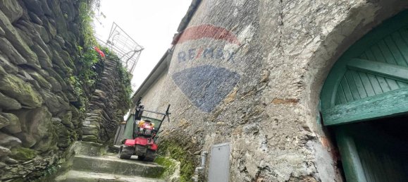 5 rooms House in Cogorno, Italy No. 30972 34