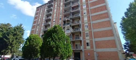 4 bedrooms Apartment in Moncalieri, Italy No. 338007 8