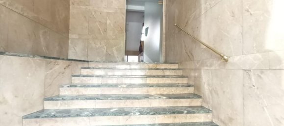 4 bedrooms Apartment in Moncalieri, Italy No. 338007 6