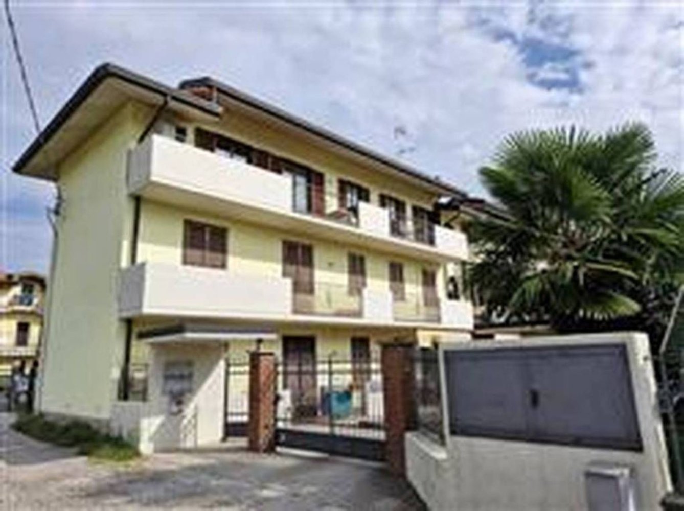 3-Zimmer Wohnung in Arsago Seprio, Italy, Nr. 3189