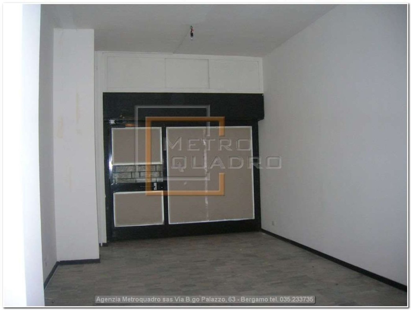4 rooms Commercial property in Bergamo, Italy No. 178456