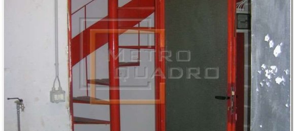 4 rooms Commercial property in Bergamo, Italy No. 178456 11