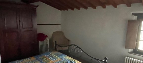 2 Schlafzimmer Wohnung in Murlo, Italy, Nr. 357345 11
