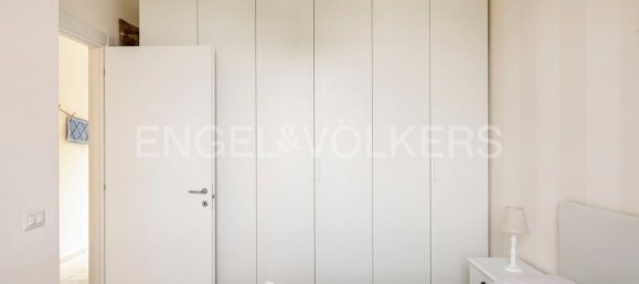 6 Schlafzimmer Haus in Ranco, Italy, Nr. 361253 9