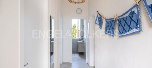 6 Schlafzimmer Haus in Ranco, Italy, Nr. 361253 12