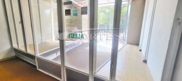 200m² Commercial property in Perugia, Italy No. 352037 31