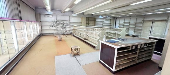 200m² Commercial property in Perugia, Italy No. 352037 15