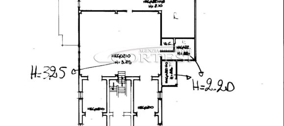 200m² Commercial property in Perugia, Italy No. 352037 34