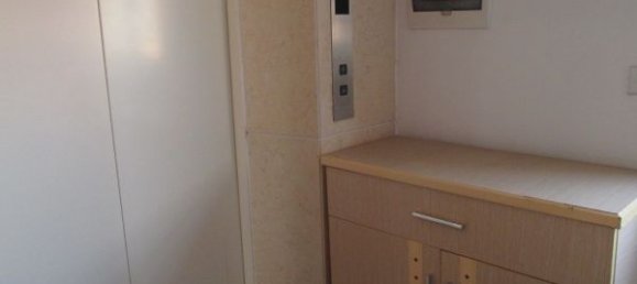 2 bedrooms Apartment in Hoan Kiem, Vietnam No. 7101 12