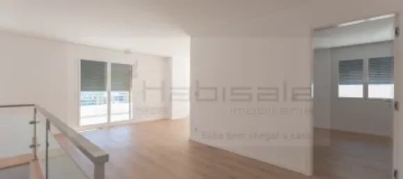 Dúplex de 3 dormitorios en Odivelas, Portugal No. 86453 12