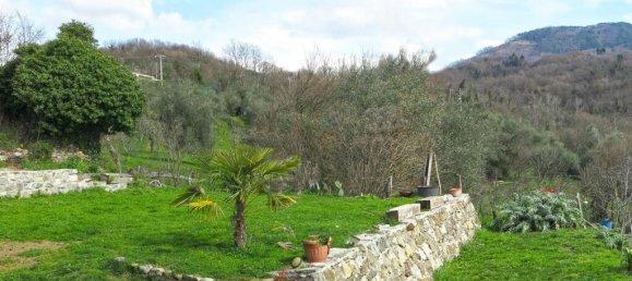 2 bedrooms Castles in Bagnone, Italy No. 77630 20