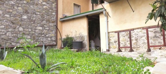 2 bedrooms Castles in Bagnone, Italy No. 77630 17