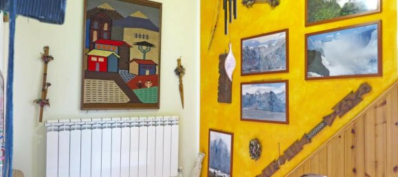 2 bedrooms Castles in Bagnone, Italy No. 77630 11