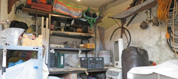 2 bedrooms Castles in Bagnone, Italy No. 77630 15