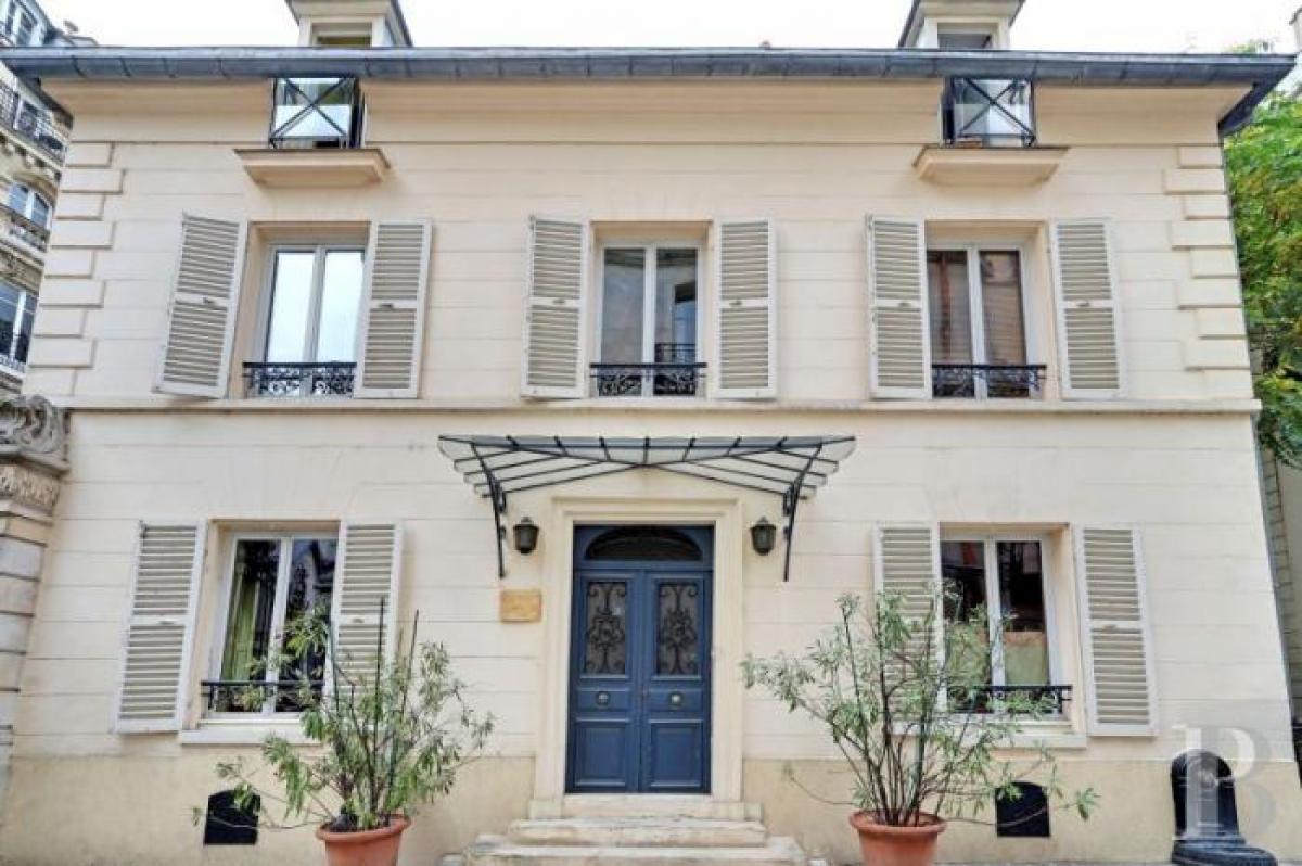 13 غرف نوم فيلا في Paris, France رقم 22584