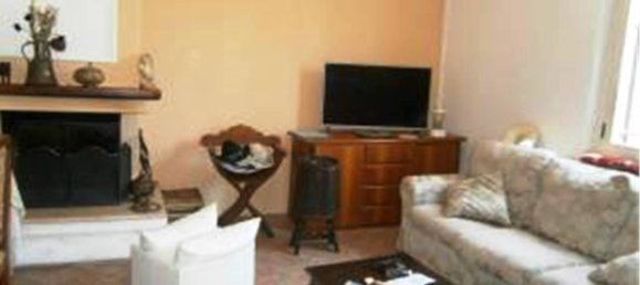 4 rooms House in Mortara, Italy No. 4350 3