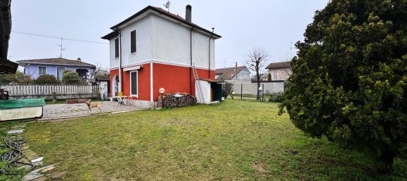 4 rooms House in Mortara, Italy No. 4350 23