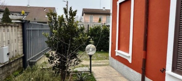 4 rooms House in Mortara, Italy No. 4350 21
