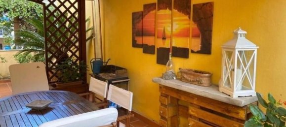 4 rooms Apartment in Carrara, Italy No. 27302 10