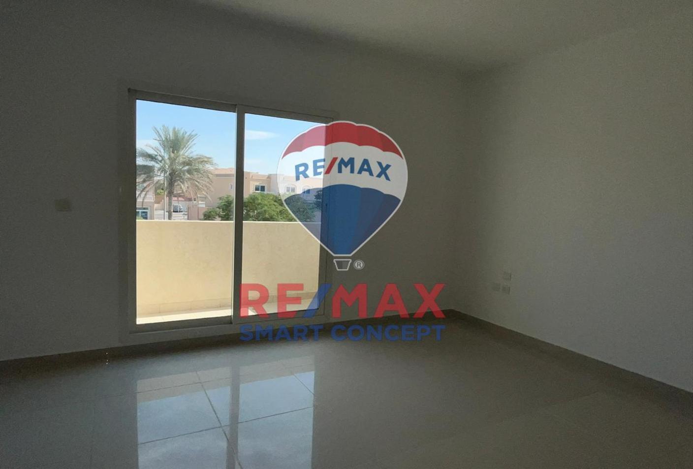 Вилла с 2 спальнями в Al Reef, ОАЭ № 26544