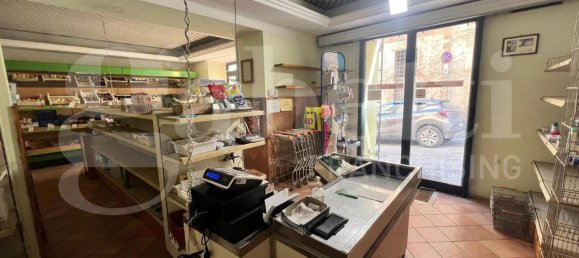 2 rooms Apartment in Spoleto, Italy No. 108319 3