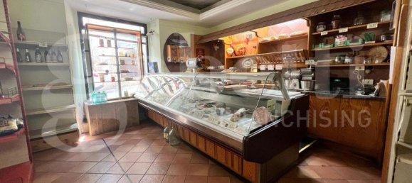 2 rooms Apartment in Spoleto, Italy No. 108319 8