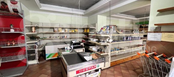 2 rooms Apartment in Spoleto, Italy No. 108319 4