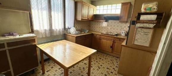 4 bedrooms House in Vaujours, France No. 360124 2