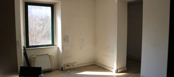 666m² Office in Terni, Italy No. 372995 10