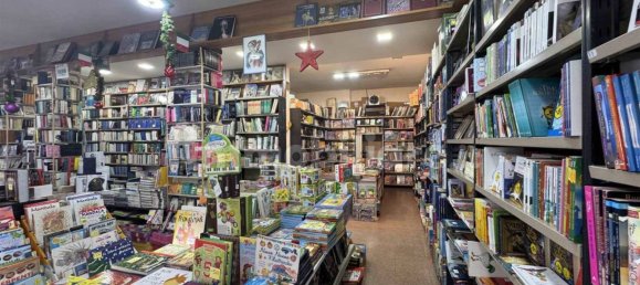 1-salle Propriété commerciale à Florence, Italy No. 44462 13