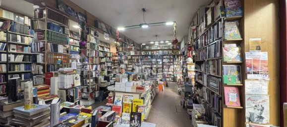 1-salle Propriété commerciale à Florence, Italy No. 44462 5