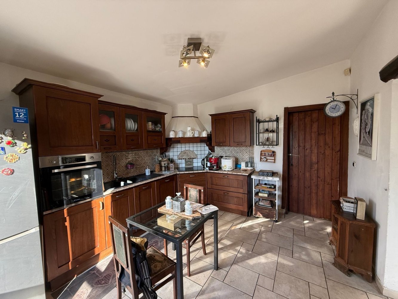 5 rooms Apartment in Chiaravalle, Italy No. 222578