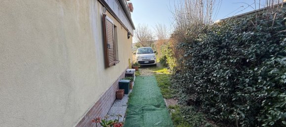 5 rooms Apartment in Chiaravalle, Italy No. 222578 53