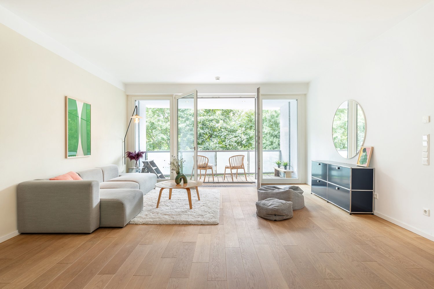 4 rooms Apartment in Mitte, Germany No. 337382