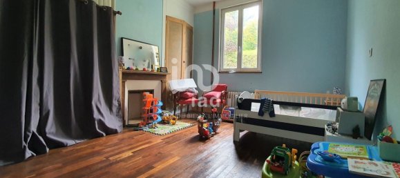 3 bedrooms House in Airaines, France No. 78116 14