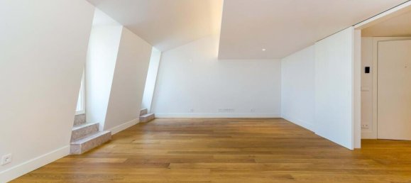 3 bedrooms Duplex in Lisbon, Portugal No. 208866 7