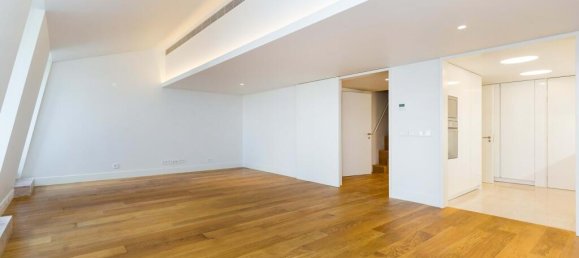 3 bedrooms Duplex in Lisbon, Portugal No. 208866 10
