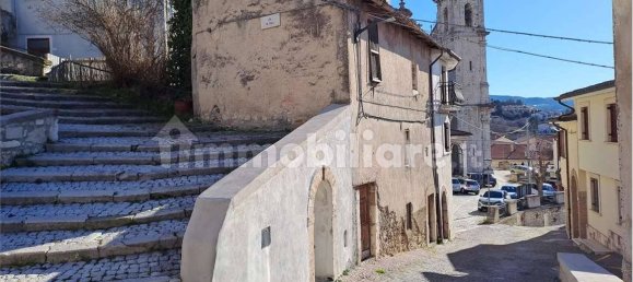 4 rooms House in Castel di Sangro, Italy No. 267072 2