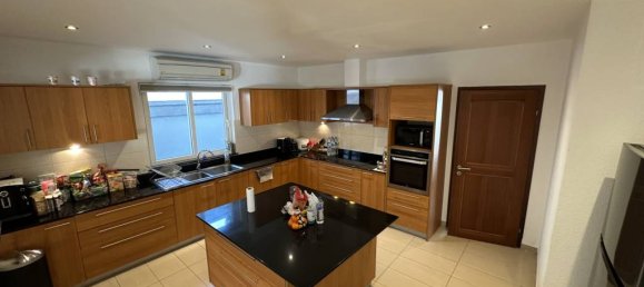 Вилла с 4 спальнями в Паттайя, Таиланд № 75035 7