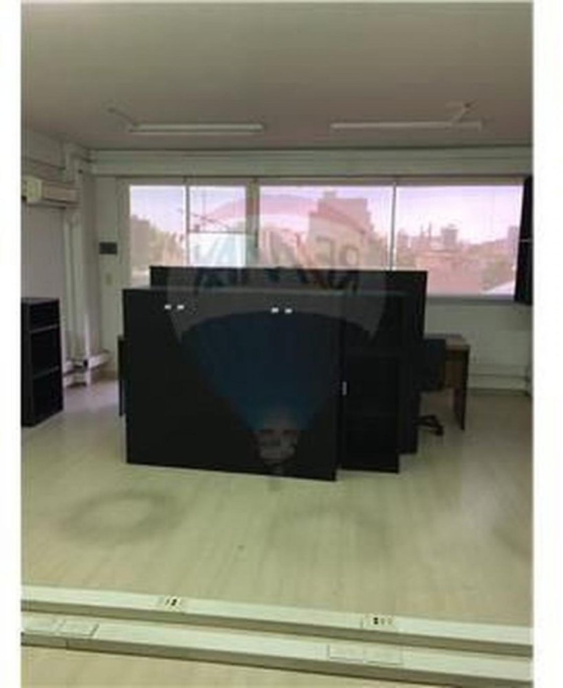 110m² Office in Buenos Aires, Argentina No. 107982