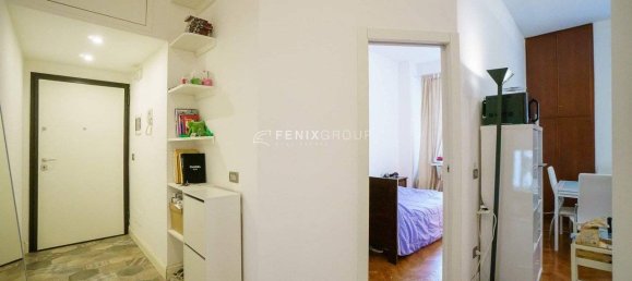 Apartamento de 2 dormitorios en Milan, Italy No. 246533 7