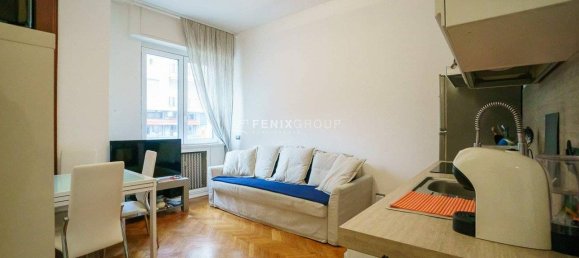 Apartamento de 2 dormitorios en Milan, Italy No. 246533 3