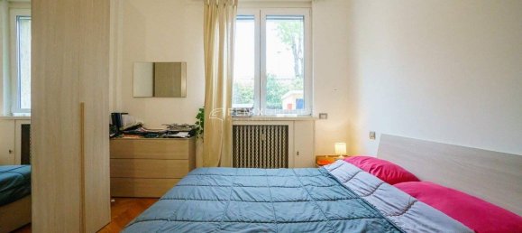 Apartamento de 2 dormitorios en Milan, Italy No. 246533 11