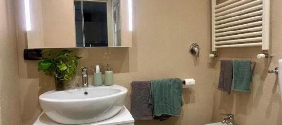 2 rooms Apartment in Florence, Italy No. 32996 11