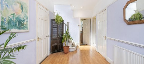 4 bedrooms House in Putney Vale, United Kingdom No. 9011 11